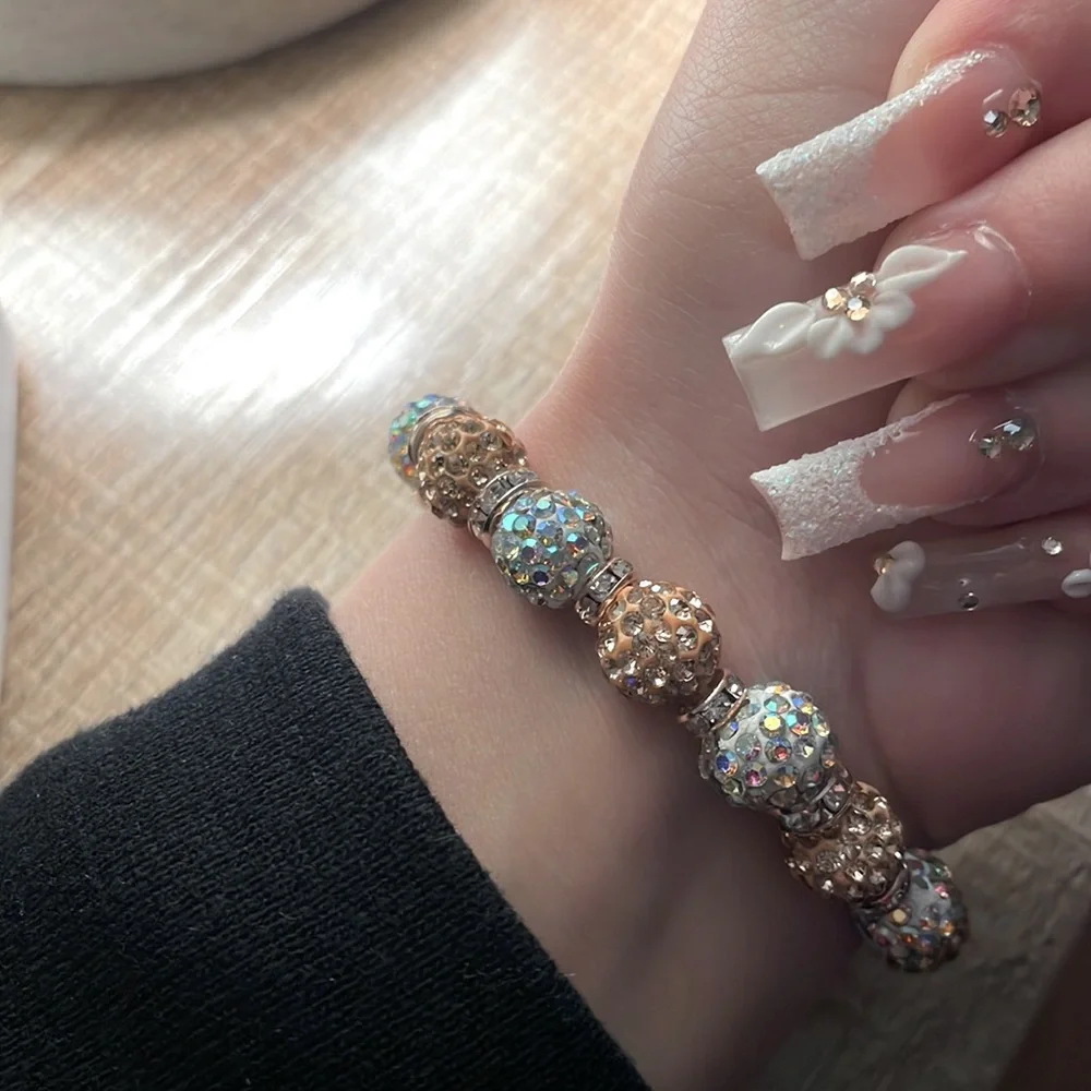 Rhinestone bracelet. - Picture 1 of 2